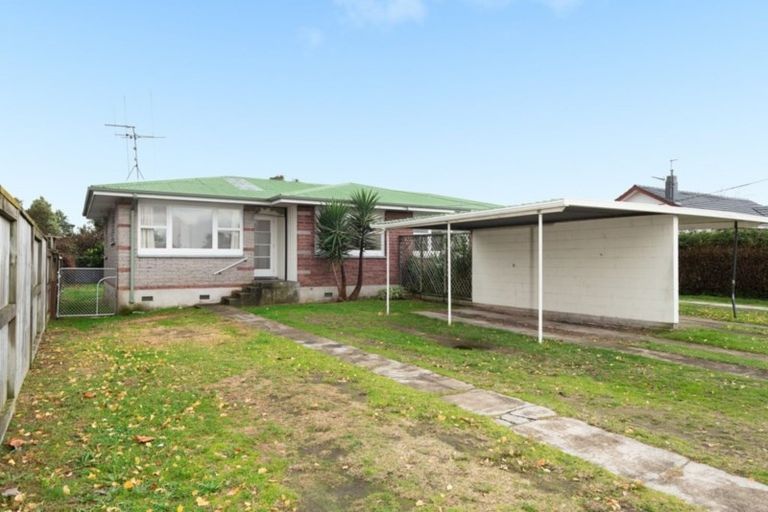 Photo of property in 33a Ngatai Road, Otumoetai, Tauranga, 3110