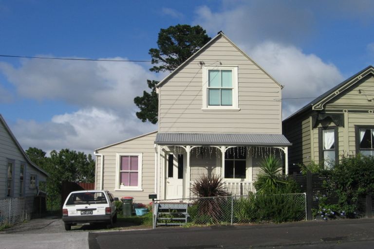 Photo of property in 5 Bond Street, Grey Lynn, Auckland, 1021