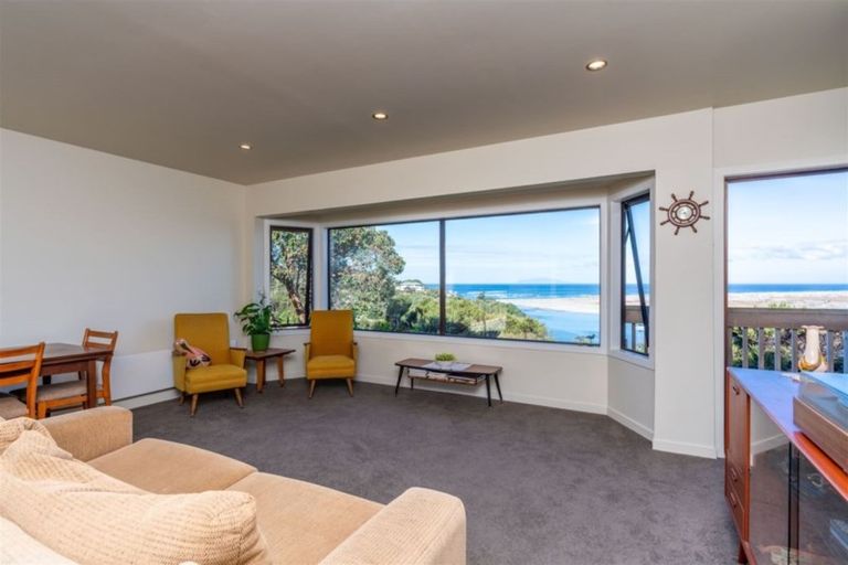 Photo of property in 39 Wintle Street, Mangawhai Heads, Mangawhai, 0505