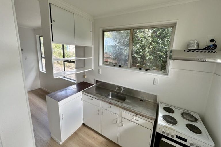 Photo of property in 2/39 Littlejohn Street, Hillsborough, Auckland, 1042