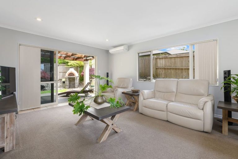 Photo of property in 4 Kestrel Avenue, Welcome Bay, Tauranga, 3112