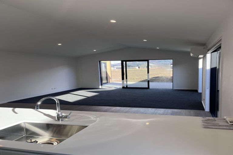 Photo of property in 26 Longview Drive, Lake Hawea, 9382