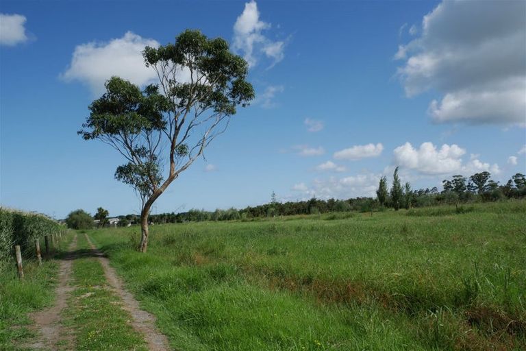 Photo of property in 27 Matarau Road, Awanui, 0483