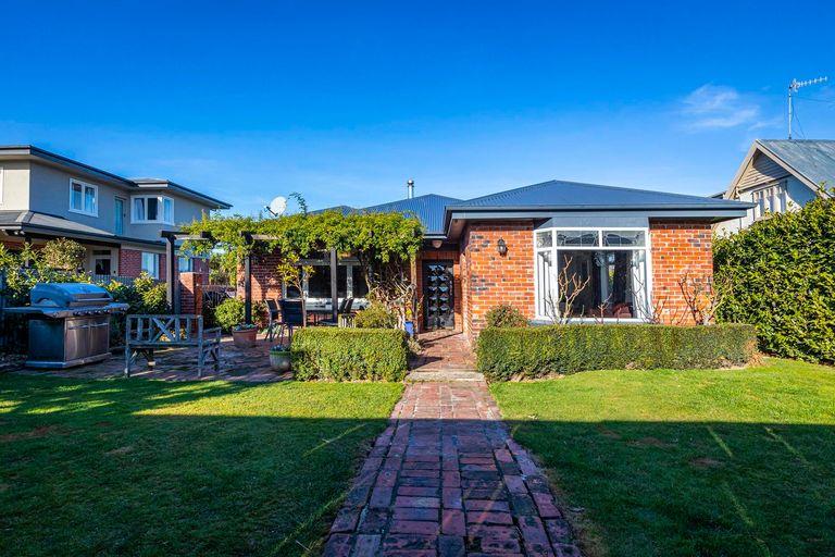 Photo of property in 50 Trafalgar Street, Maori Hill, Timaru, 7910