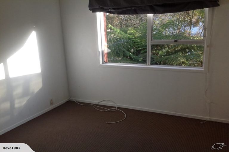 Photo of property in 2/8a Manuka Road, Glenfield, Auckland, 0629