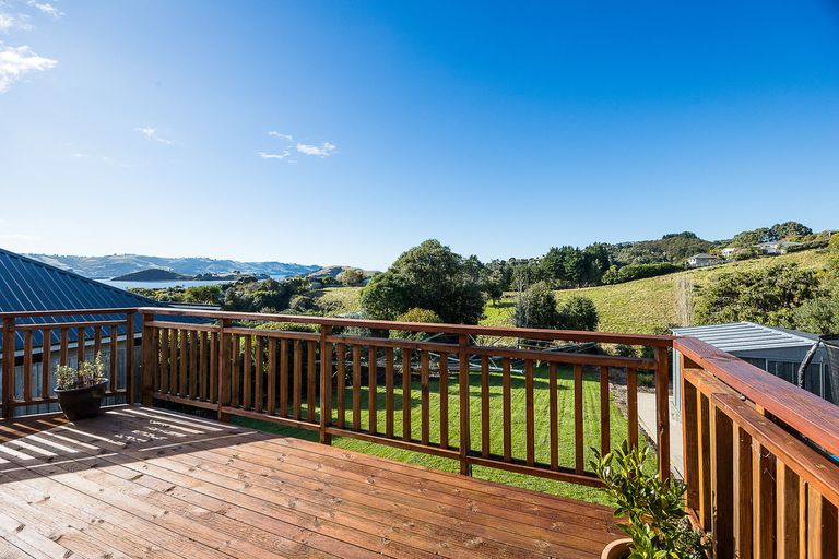 Photo of property in 17 Roebuck Rise, Broad Bay, Dunedin, 9014