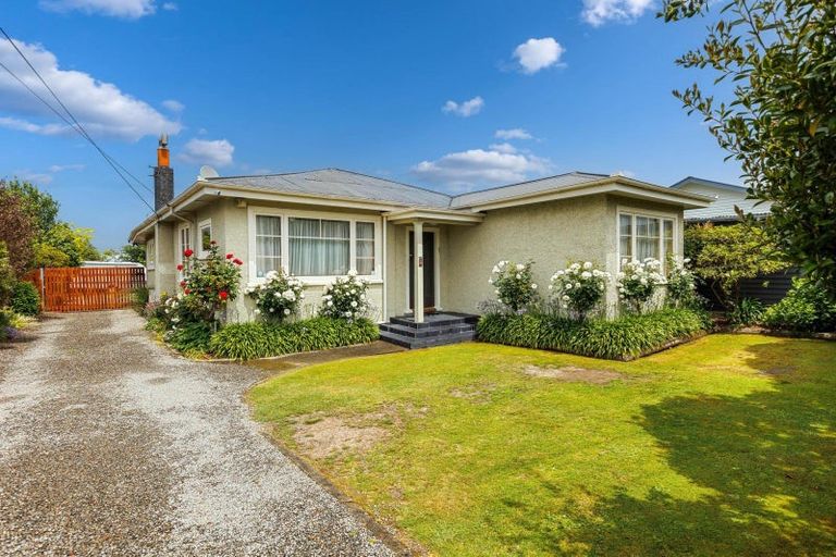 Photo of property in 83 Villa Street, Masterton, 5810