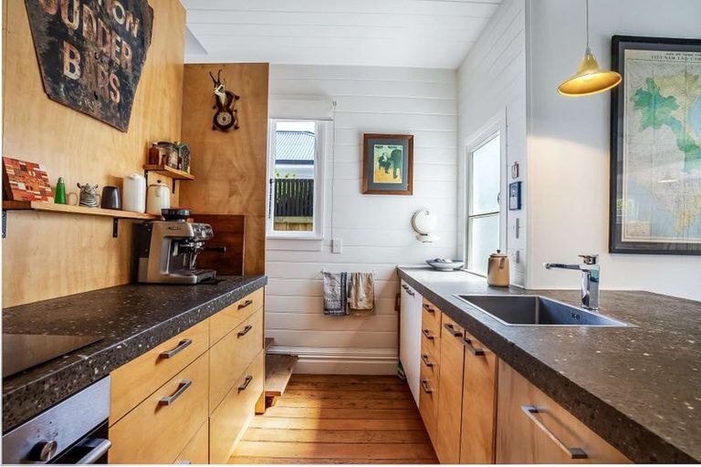 Photo of property in 139 Milton Street, Somerfield, Christchurch, 8024