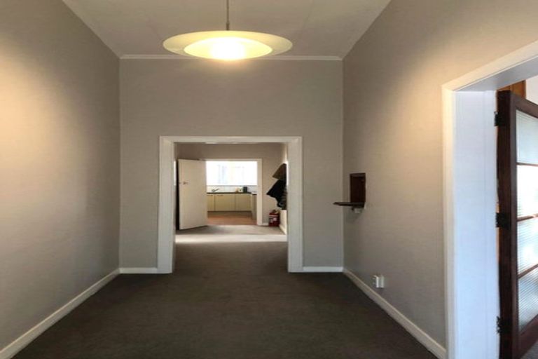 Photo of property in 19 Cleveland Street, Brooklyn, Wellington, 6021