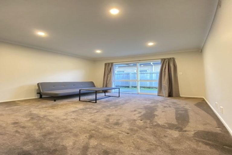 Photo of property in 6 Dalray Avenue, Takanini, 2112