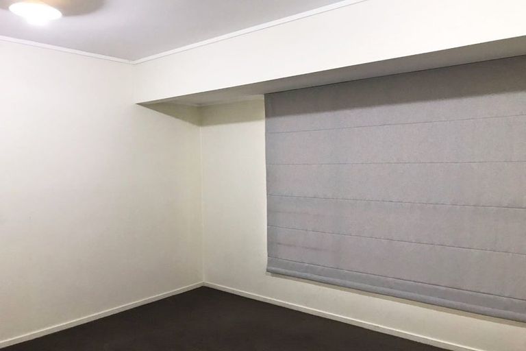 Photo of property in 13 Blowers Place, Flat Bush, Auckland, 2019