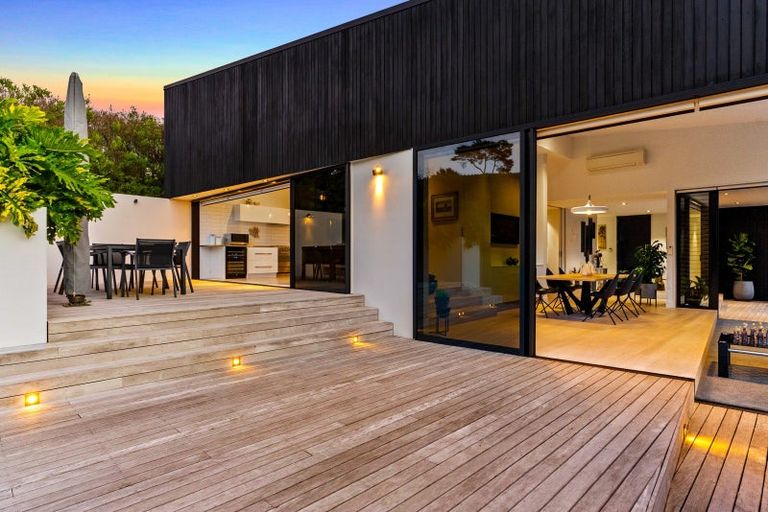 Photo of property in 53 Freshfields Road, Waimauku, 0812