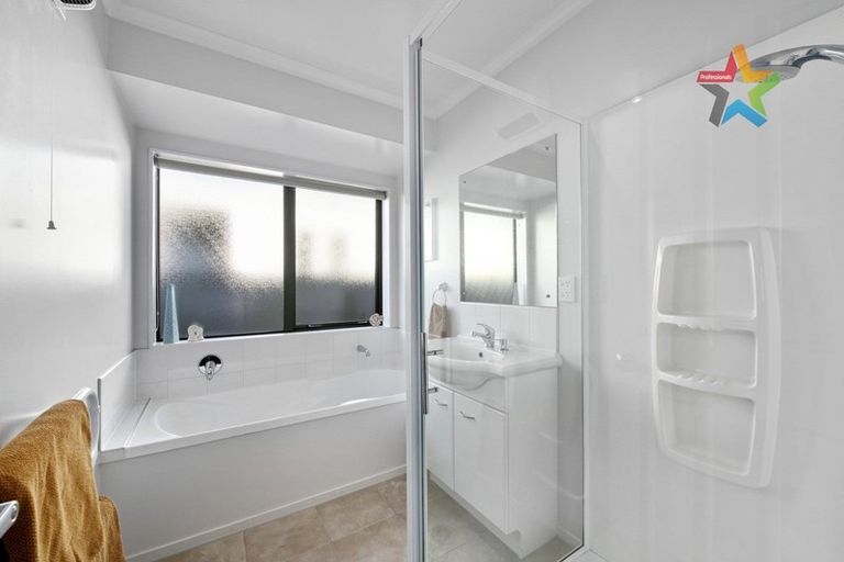 Photo of property in 32b Whitemans Road, Silverstream, Upper Hutt, 5019