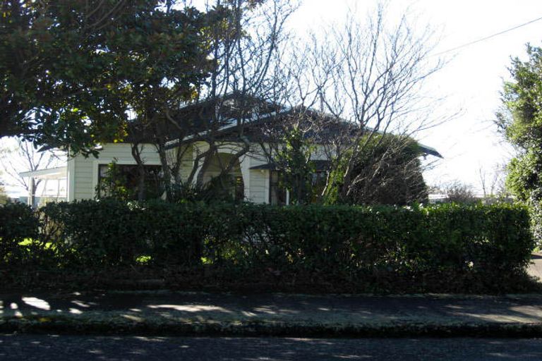 Photo of property in 19 Wakelin Street, Carterton, 5713