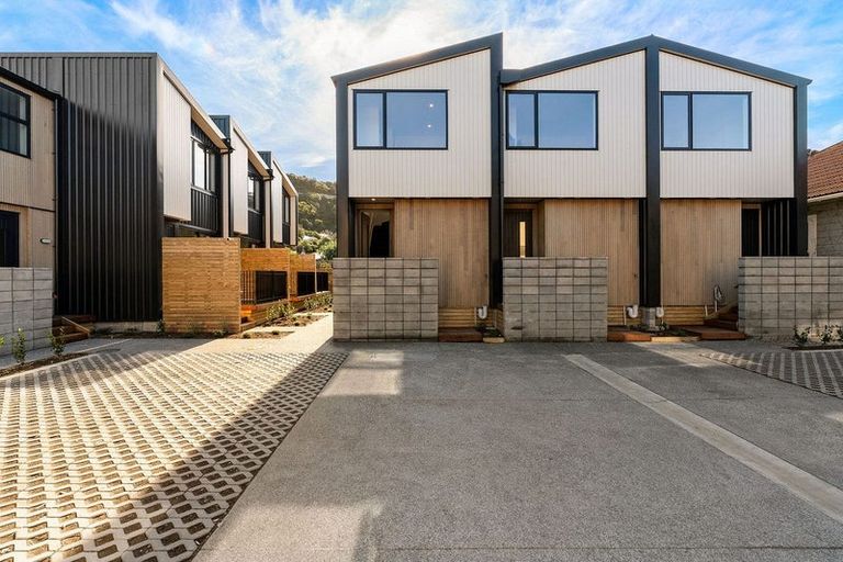 Photo of property in 7/152 The Parade, Island Bay, Wellington, 6023
