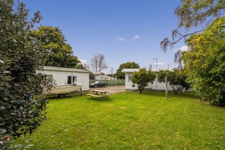Photo of property in 20 Cook Drive, Whitianga, 3510