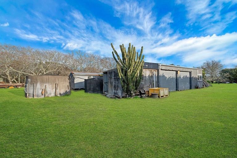 Photo of property in 49 Bridge Street, Otaua, Waiuku, 2682
