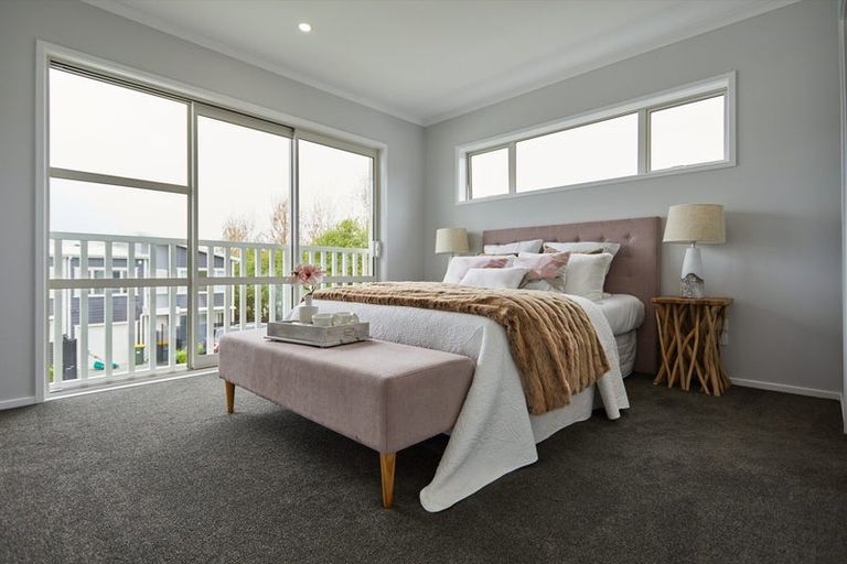 Photo of property in 46 Karepiro Drive, Stanmore Bay, Whangaparaoa, 0932