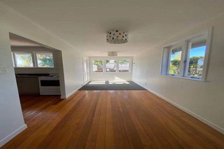 Photo of property in 59 Union Road, Howick, Auckland, 2014