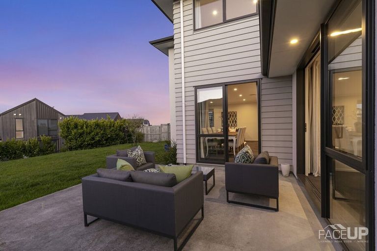 Photo of property in 54 Colonial Drive, Silverdale, 0932