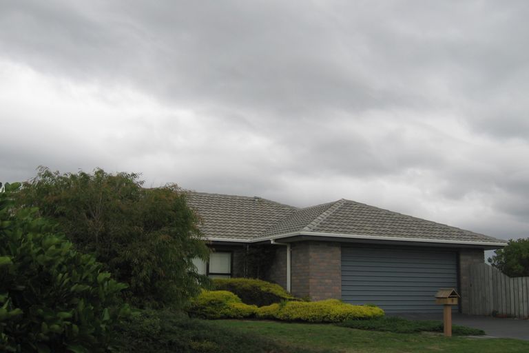 Photo of property in 8 Trinity Place, Paraparaumu Beach, Paraparaumu, 5032