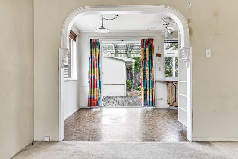 Photo of property in 6 Pickering Crescent, Chedworth, Hamilton, 3210