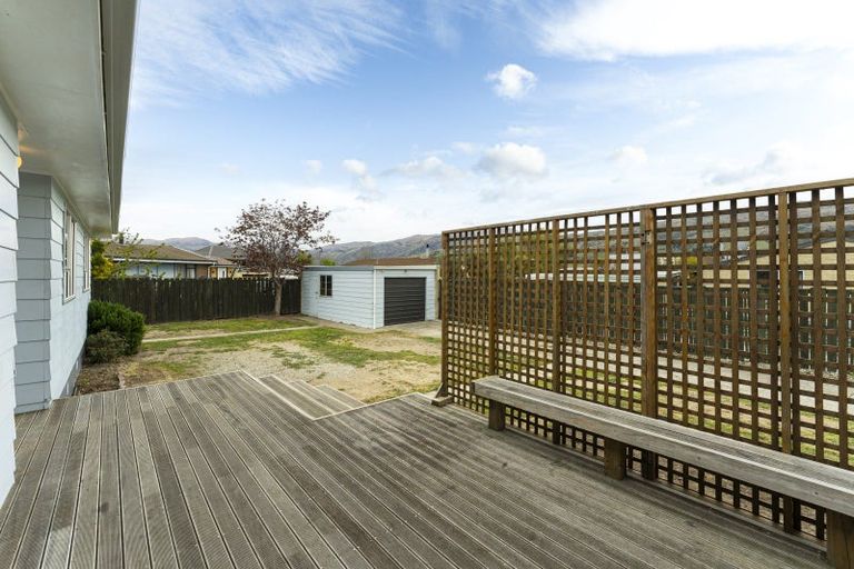 Photo of property in 17 Antimony Crescent, Cromwell, 9310