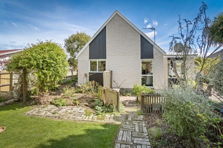 Photo of property in 26 Ashwood Street, Parklands, Christchurch, 8083