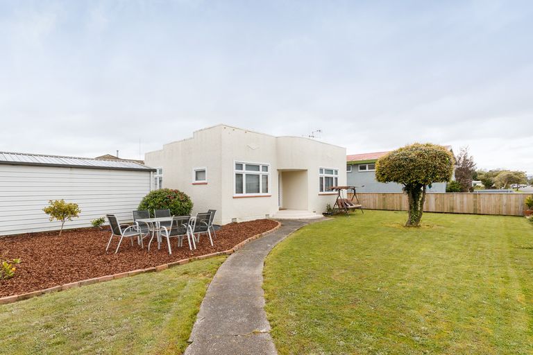 Photo of property in 3 Rata Street, Roslyn, Palmerston North, 4414