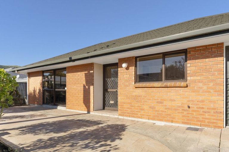 Photo of property in 1/4 Weka Street, The Wood, Nelson, 7010