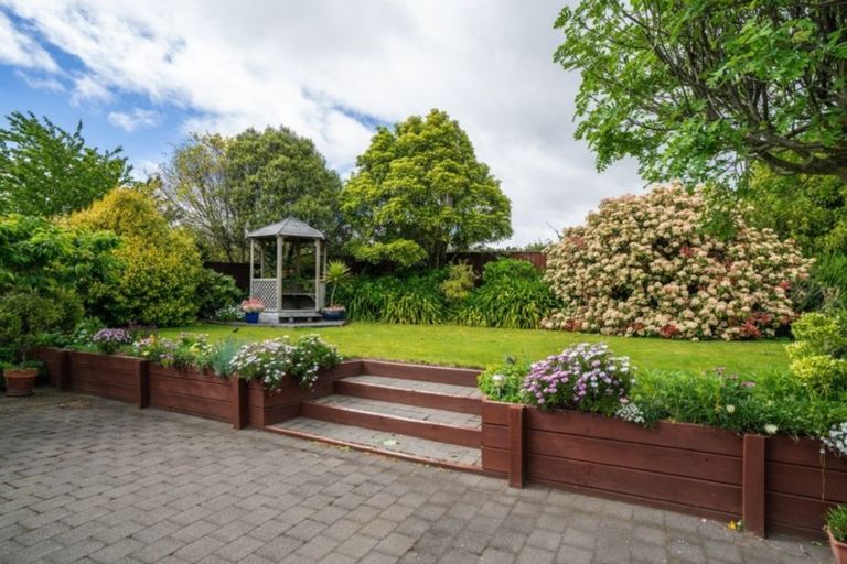 Photo of property in 87 Harvey Street, Waipahihi, Taupo, 3330