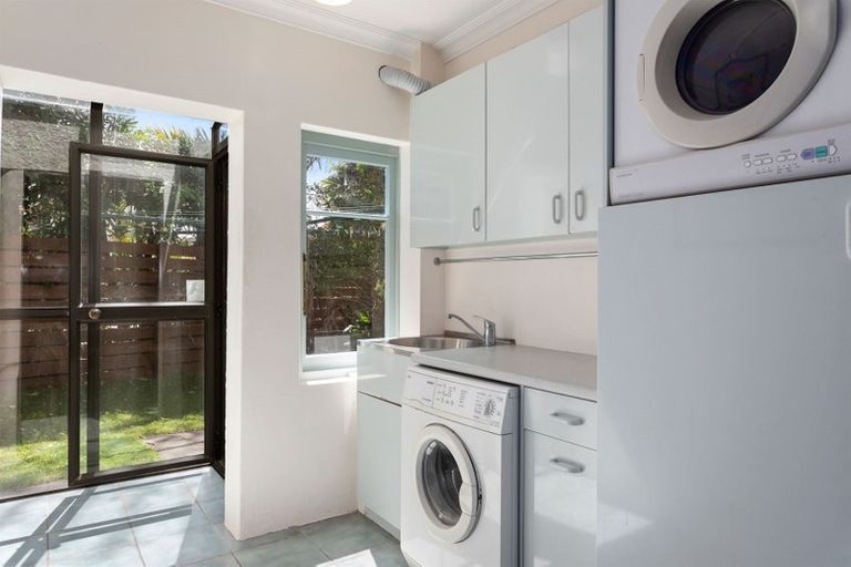 Photo of property in 35 Pouwhare Street, Whakatane, 3120