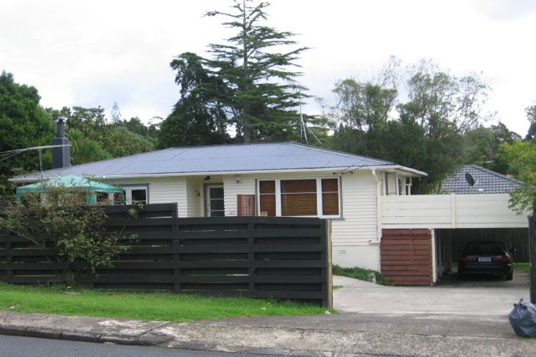 Photo of property in 167 Atkinson Road, Titirangi, Auckland, 0604