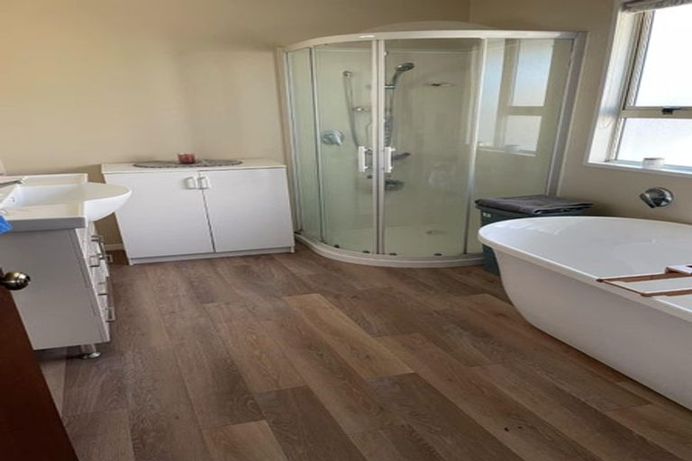 Photo of property in 61 Parsonage Road, Woodend, 7610