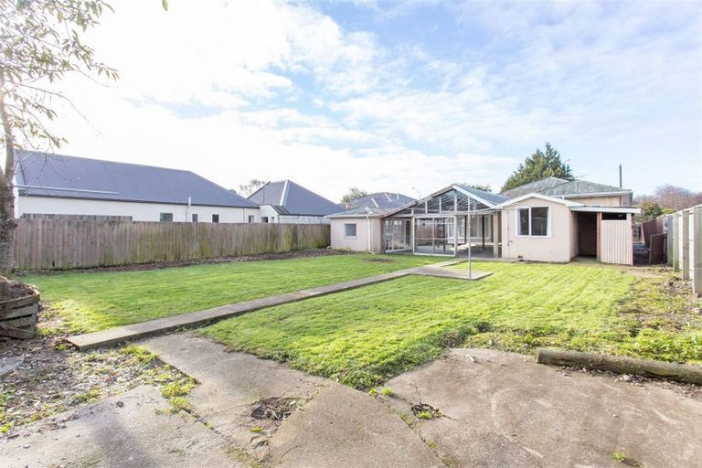 Photo of property in 229 Cranford Street, St Albans, Christchurch, 8014