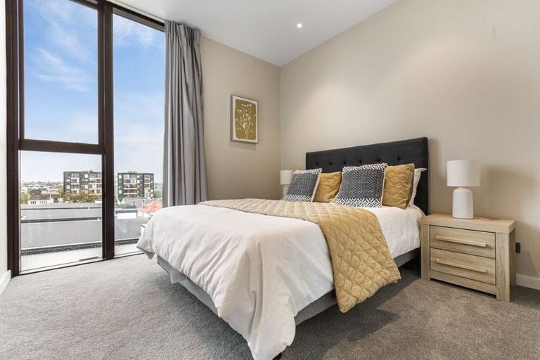 Photo of property in 306/28 Killarney Street, Takapuna, Auckland, 0622