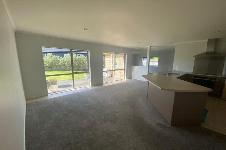 Photo of property in 22 Santa Cruz Drive, Papamoa Beach, Papamoa, 3118