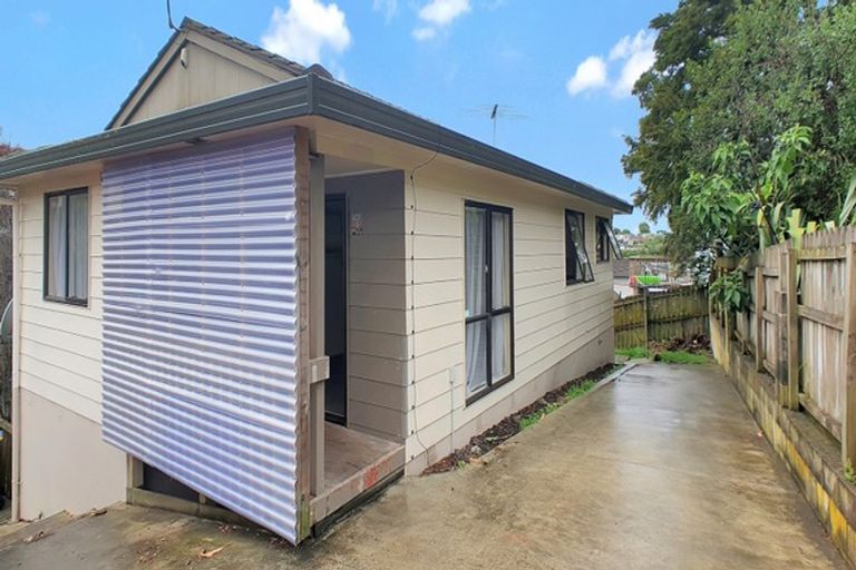 Photo of property in 179 Solar Road, Glen Eden, Auckland, 0602