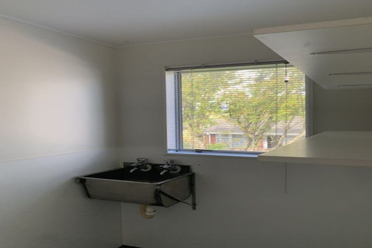 Photo of property in 2/3 Buckley Street, Alicetown, Lower Hutt, 5010