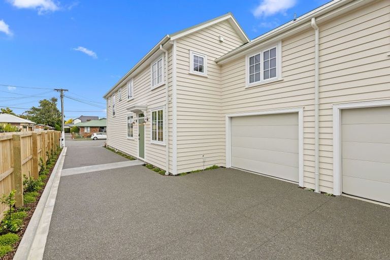 Photo of property in 2/44 Cleveland Street, Edgeware, Christchurch, 8013