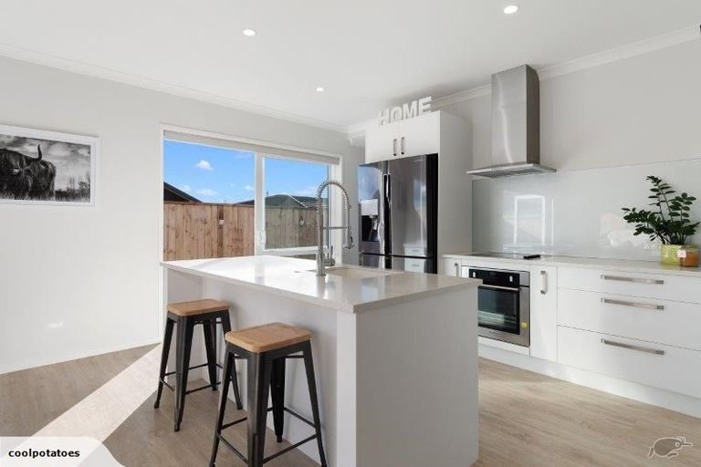 Photo of property in 4 Omapere Lane, Pyes Pa, Tauranga, 3112