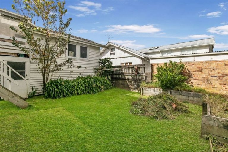 Photo of property in 47 Pah Road, Epsom, Auckland, 1023