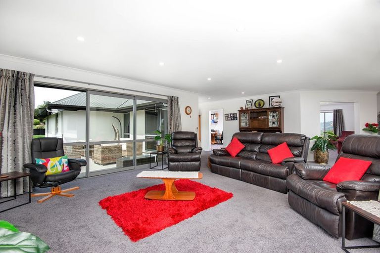 Photo of property in 36 Tara Hills Drive, North Taieri, Mosgiel, 9092