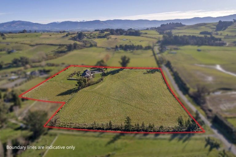 Photo of property in 127 Summerhill Road, Cust, Rangiora, 7471