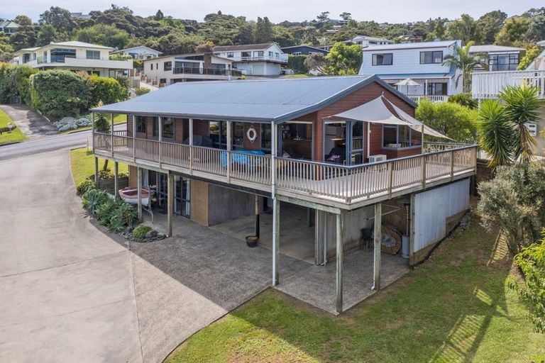 Photo of property in 15b Centennial Drive, Whitianga, 3510