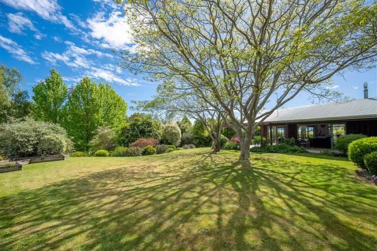 Photo of property in 335 Old Coach Road, Upper Moutere, 7173