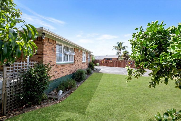 Photo of property in 23 Harper Street, Papakura, 2110
