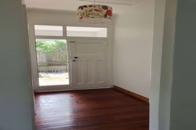 Photo of property in 77 Wilton Road, Wilton, Wellington, 6012