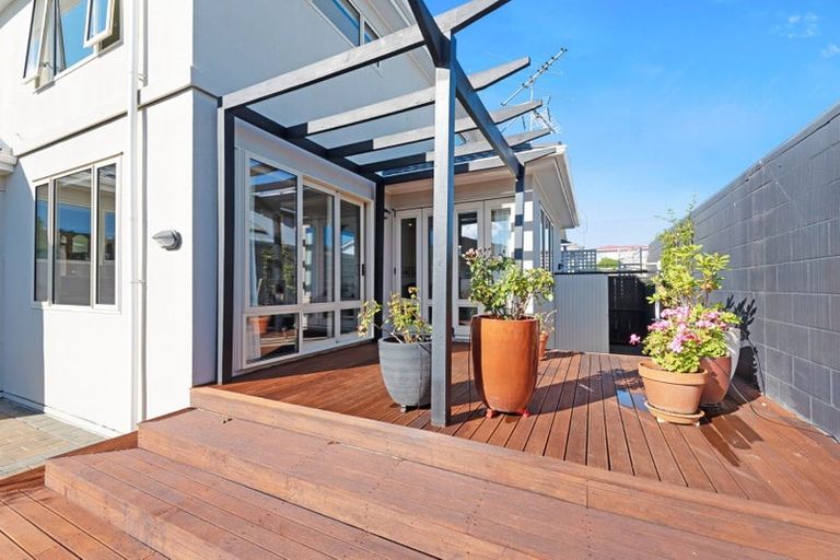 Photo of property in 37b Puriri Street, Miramar, Wellington, 6022