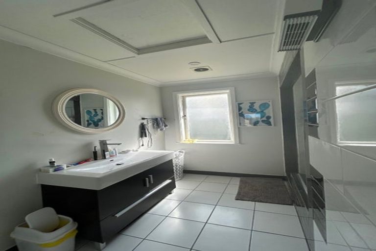 Photo of property in 10 Roach Street, Holmes Hill, Oamaru, 9401